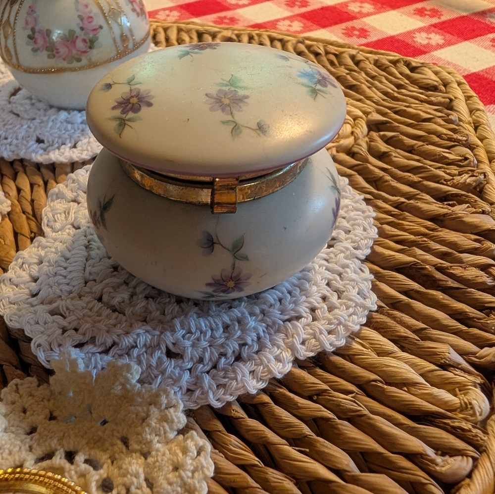 Antique Lot Of Beautiful Floral Heaven - Picture 12 of 17